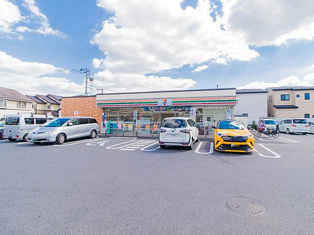 コンビニ 400m セブンイレブン浦和瀬ヶ崎店(【セブンイレブン浦和瀬ヶ崎店】セブンイレブンは近くて便利を掲げています。近くとは、心の近さ。便利とはモノが期待以上の品質でお客さまに届くこと。…