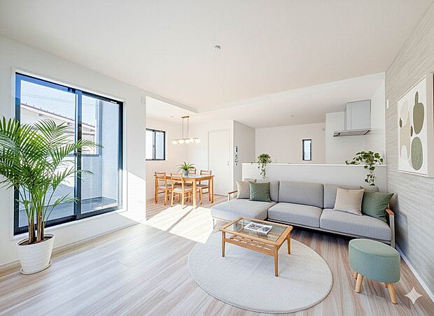 【LDK16.2帖+南向きバルコニー】その邸が魅せる、気品・上質・重厚感・細やかさ、そのすべては訪れた者に安らぎと品性を与える特別な空間。※現況の物件写真に、CGによる画像処理(家具等の配置…