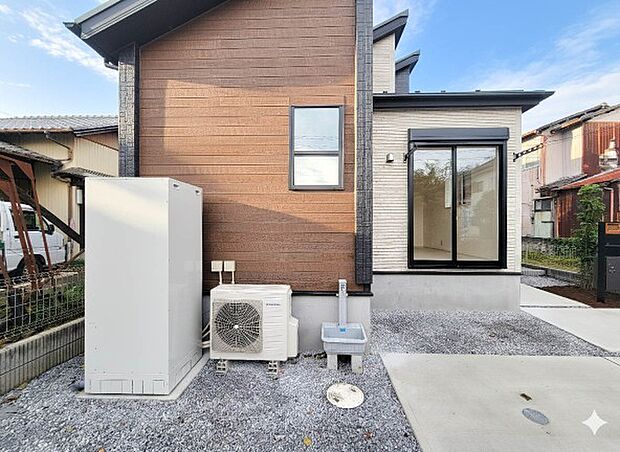 1号棟【前面道路】車の通行が少ないので、静かな住環境を維持することができます。