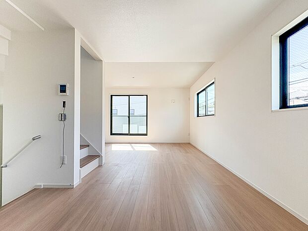 【LDK-19.7帖-】家族の様子が見えやすいダイニングスペース