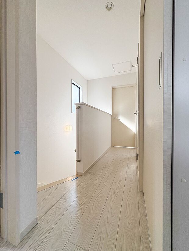【2階廊下】