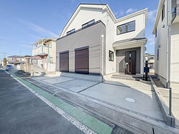 【前面道路6.1ｍ】車の通行が少ないので、静かな住環境を維持することができます。