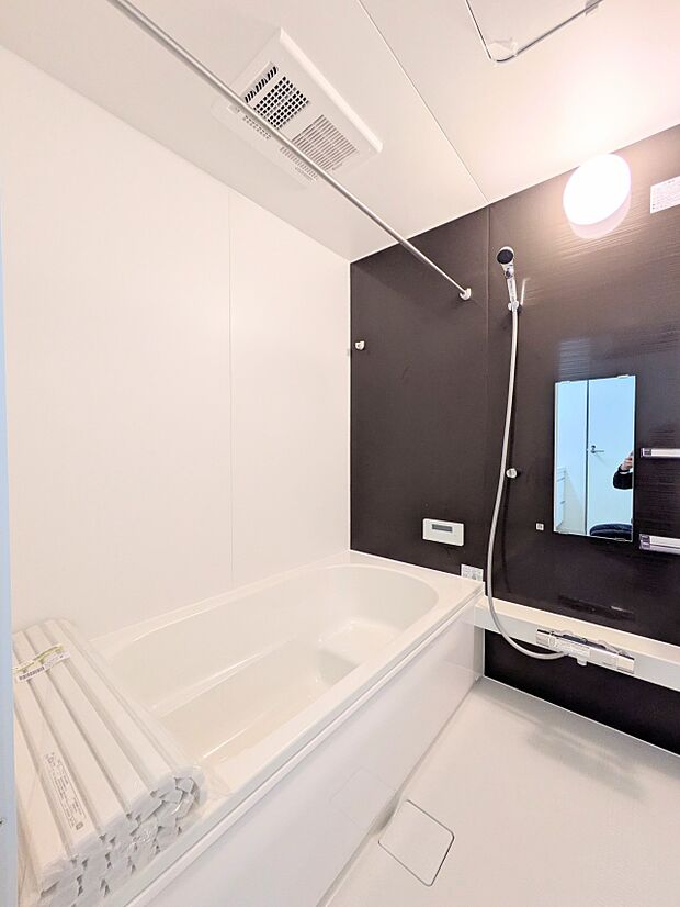 【Bathroom】心からゆったりと寛いでいただけるよう、ゆとりのスペースを確保してます。