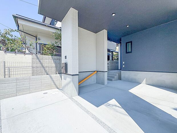 1号棟【Garden】自転車を置いておけるスペースがございます。