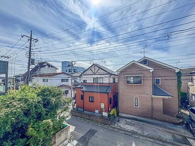 C号棟【眺望】眺望や窓からの景色が良いと、家で過ごす時間も快適です。