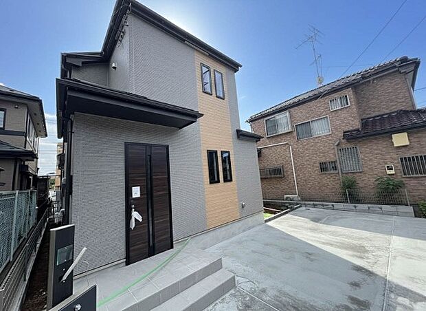 【外観】こちらの物件が少しでも気になるようでしたら、お気軽にお問合せください。人生でいちばん大きなお買い物ですので、ゆっくりご見学ください。ネット上の画像と実際の見学では、リアル感がまるで違…