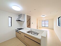 リビング/ダイニングの画像