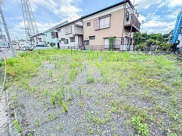 【外観】家は一生のお買物。自分ならではの家族ならではの、家にしたい。書斎を設ける。子どものプレイングルームを設ける。趣味のオーディオルームを設置する。夢を追うオンリーワンの家です。