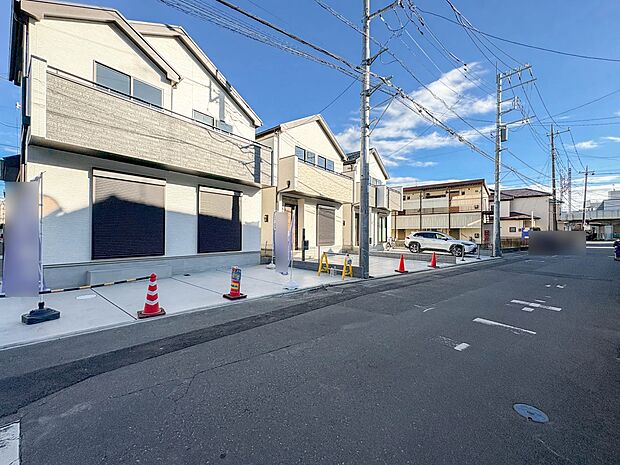 【前面道路】車の通行が少ないので、静かな住環境を維持することができます。