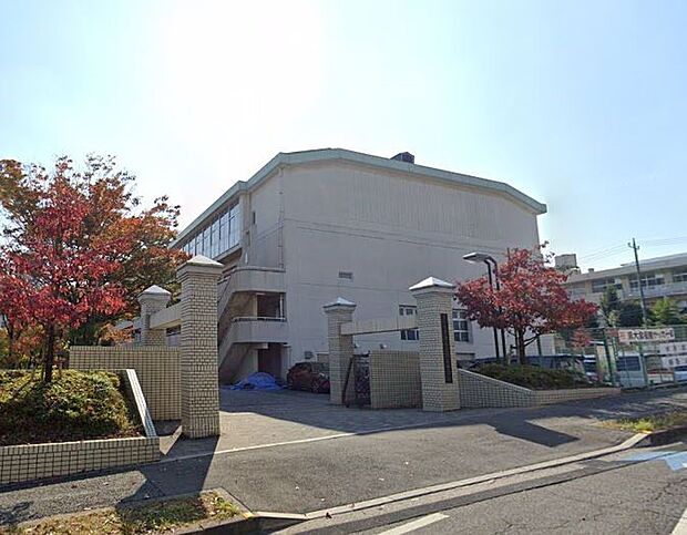 中学校 260m さいたま市立 尾間木中学校