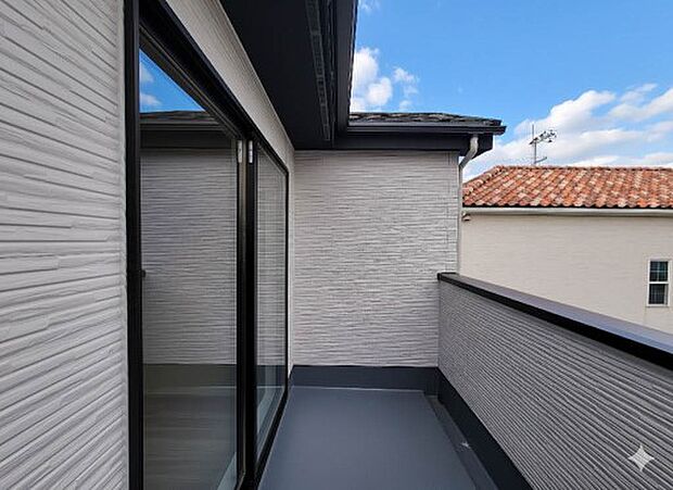 1号棟【眺望】眺望や窓からの景色が良いと、家で過ごす時間も快適です。