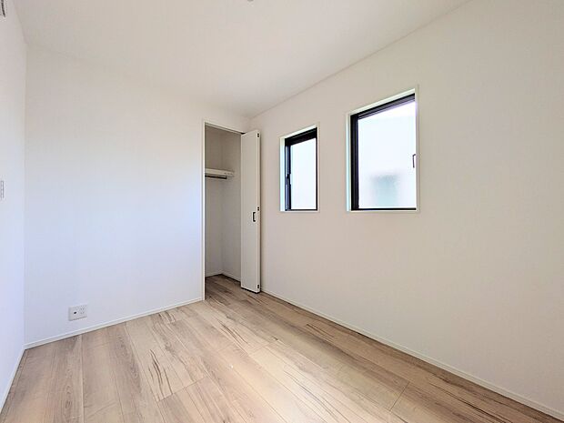 流行に左右されず、将来にわたって価値が継続する「上質」な佇まい。おしゃれな雰囲気や自然の潤い、親しみやすさといった個性を、街に新たな価値をもたらし続ける。 