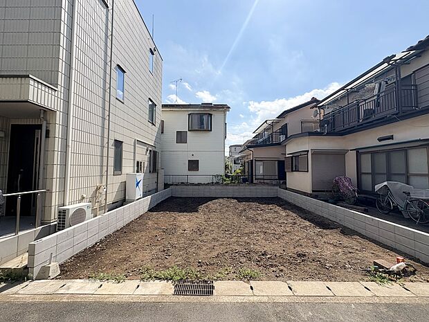 【現地外観】周辺環境・街並など、資料には掲載していない情報が現地にはたくさんございます。是非現地をご確認下さい。