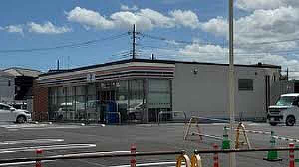 コンビニ 400m セブンイレブン