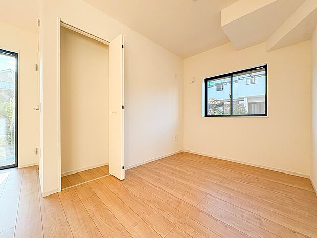 【コンセプトルーム3.7帖】1階LDK横には広々としたコンセプトルームが配置されている。