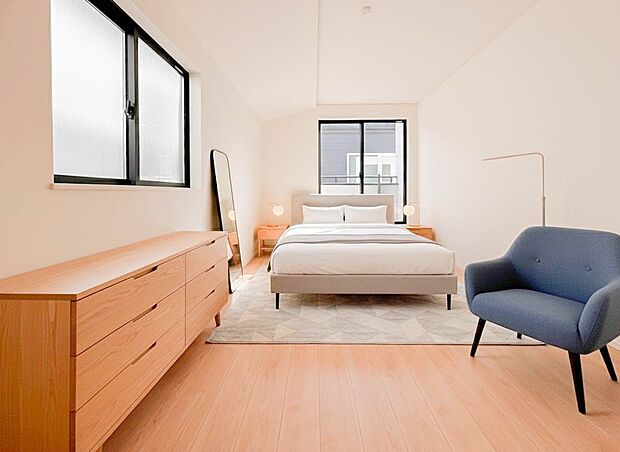 シンプルな内装はおしゃれのポイントです。シンプルは華美より飽きがこないからです。色や模様でおしゃれ感をだす。それがシンプルイズビューティーです。