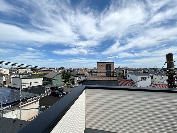 【眺望】眺望や窓からの景色が良いと、家で過ごす時間も快適です。