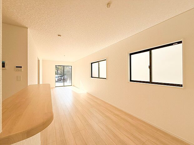 1号棟【LDK18.2帖】子供の様子を見ながら料理ができるので安心です。