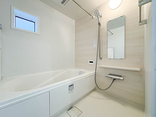 No.1【浴室】一日の疲れを癒してくれるお風呂空間。使いやすさと上質な質感を両立して、単なる習慣から特別な時間に変わるはず。