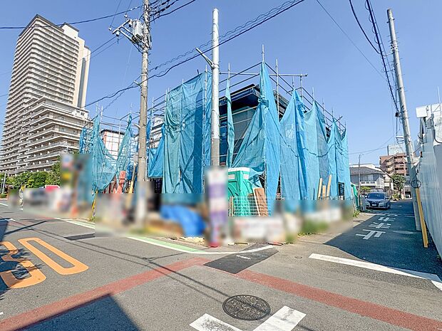 【外観】こちらの物件が少しでも気になるようでしたら、お気軽にお問合せください。人生でいちばん大きなお買い物ですので、ゆっくりご見学ください。ネット上の画像と実際の見学では、リアル感がまるで違…