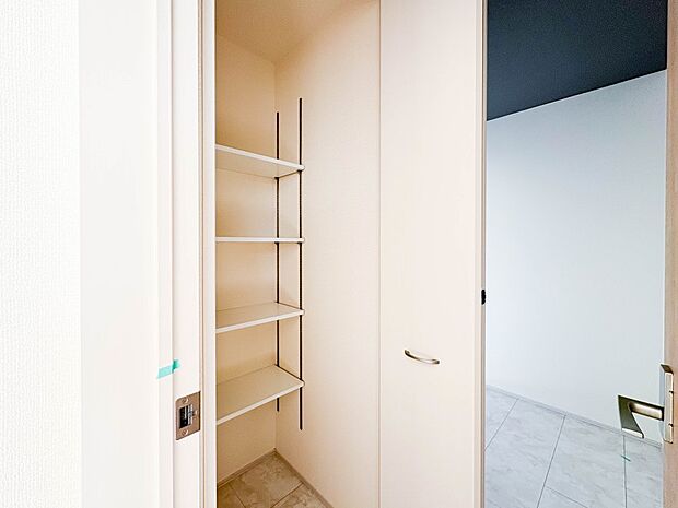 玄関にプラスワンの収納