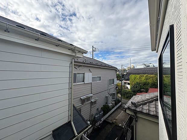 【眺望】眺望や窓からの景色が良いと、家で過ごす時間も快適です。