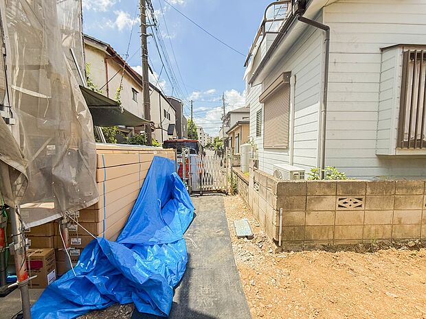 1号棟【外観】こちらの物件に少しでもご興味がありましたら、お気軽にお電話下さい。ネット上で「見えない物」「わからない事」でも、実際にご見学いただくことで、手に取るようにおわかりいただけるはず…