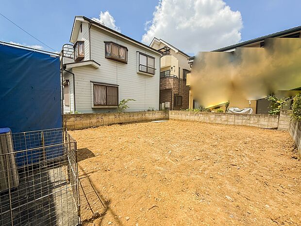 1号棟【外観】陽当りや通風性など各所に施された工夫で住みやすさを実現。部屋の大きさや周辺環境・街並など、資料には掲載していない情報が現地にはたくさんございます。是非ご確認下さい。