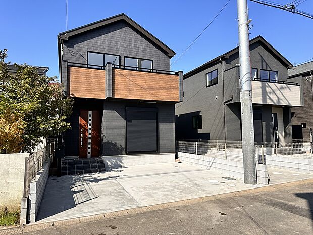 【外観】家は一生のお買物。自分ならではの家族ならではの、家にしたい。書斎を設ける。子どものプレイングルームを設ける。趣味のオーディオルームを設置する。夢を追うオンリーワンの家です。