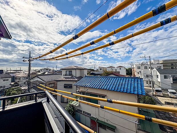 【眺望】眺望や窓からの景色が良いと、家で過ごす時間も快適です。