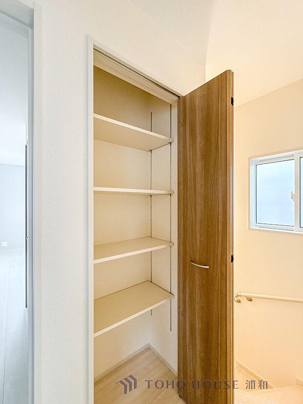 【収納】各部屋を最大限に広く使って頂ける様、全居住スペースに収納付。プライベートルームはゆったりと快適に。