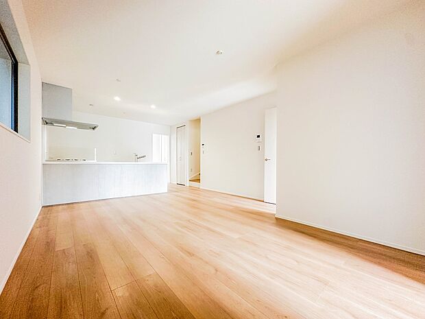 【Living-dining-リビングダイニング】流行に左右されず、将来にわたって価値が継続する「上質」な佇まい。