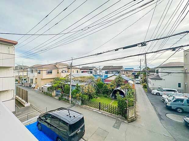 【眺望良好】少し優雅に、眺望の良い部屋で新生活をしてみませんか？眺望や窓からの景色が良いと、家で過ごす時間も快適です。