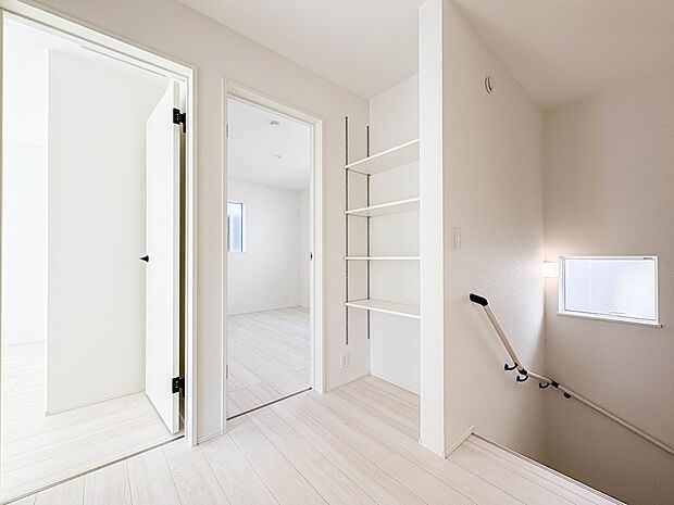 こちらの物件が少しでも気になるようでしたら、お気軽にお問合せください。人生でいちばん大きなお買い物ですので、ゆっくりご見学ください。ネット上の画像と実際の見学では、リアル感がまるで違います。…