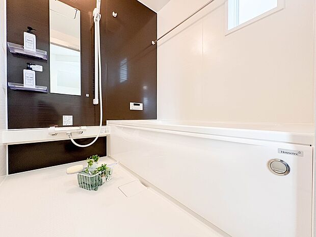 【浴室】一日の疲れを癒してくれるお風呂空間。使いやすさと上質な質感を両立して、単なる習慣から特別な時間に変わるはず。