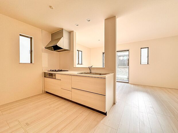 【LDK15.5帖】ホームパーティーでもゲストと一緒に料理を楽しみながら楽しい時間を過ごせそう。