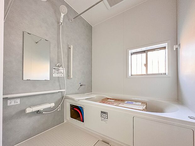 【浴室】一日の疲れを癒してくれるお風呂空間。使いやすさと上質な質感を両立して、単なる習慣から特別な時間に変わるはず。