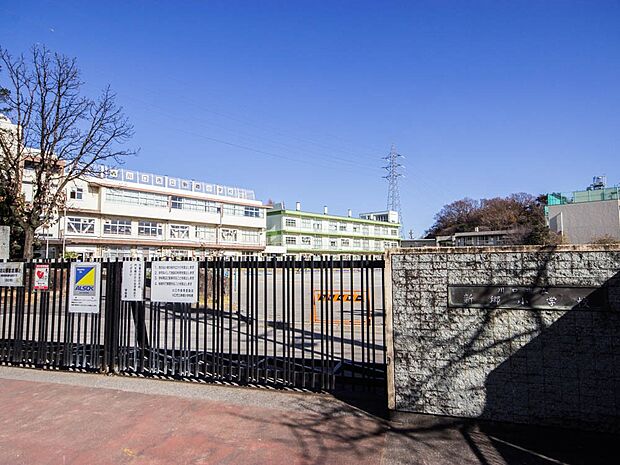 小学校 470m 新郷小学校