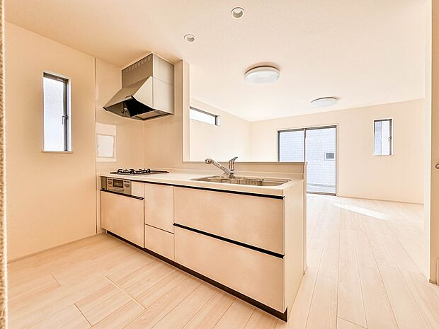 【LDK16.37帖】ホームパーティーでもゲストと一緒に料理を楽しみながら楽しい時間を過ごせそう。