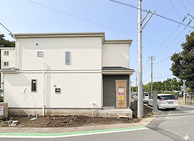 【外観】陽当りや通風性など各所に施された工夫で住みやすさを実現。部屋の大きさや周辺環境・街並など、資料には掲載していない情報が現地にはたくさんございます。是非ご確認下さい。