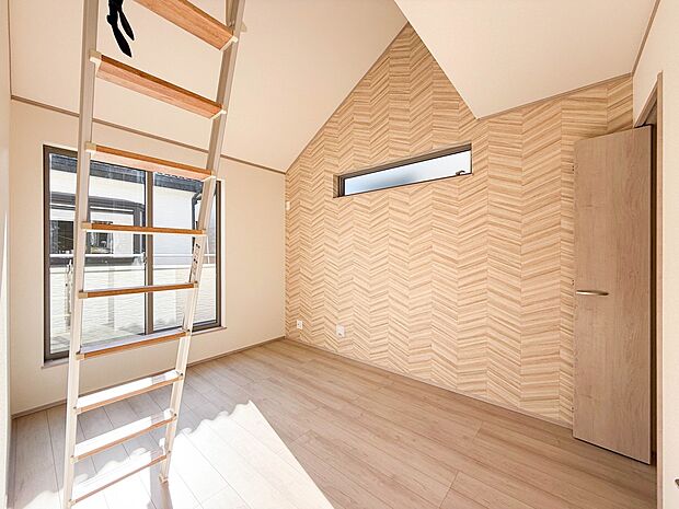 1号棟【6帖　寝室】大きな窓からたっぷりと陽光が注がれる明るい空間。  間。