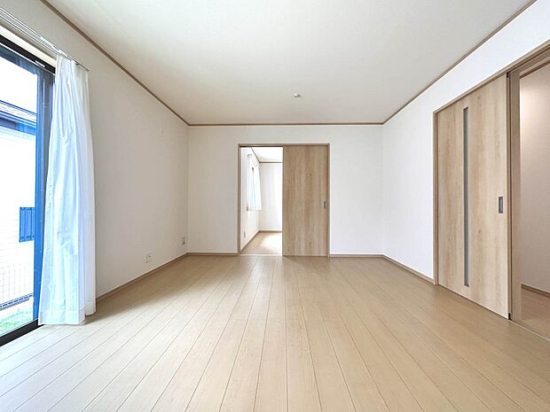 【LDK15帖】充実した生活は伸びやかな居室空間から始まります。快適に・伸びやかに。心の潤いを求める方々へ。