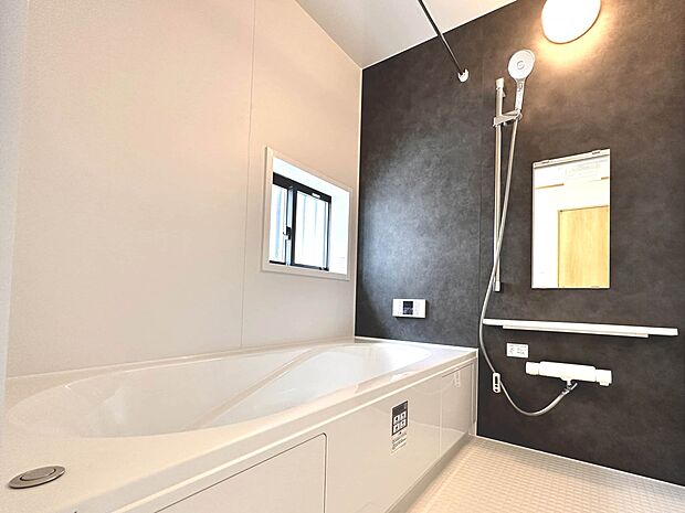 【浴室】一日の疲れを癒してくれるお風呂空間。使いやすさと上質な質感を両立して、単なる習慣から特別な時間に変わるはず。