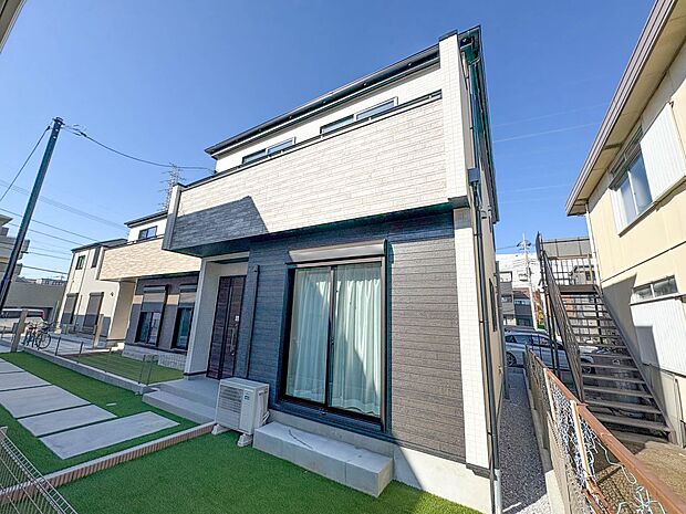 3号棟【前面道路】車の通行が少ないので、静かな住環境を維持することができます。