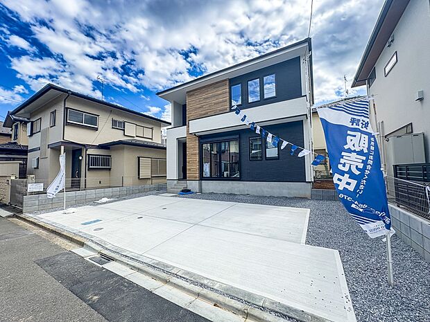 【前面道路4.5ｍ】車の通行が少ないので、静かな住環境を維持することができます。