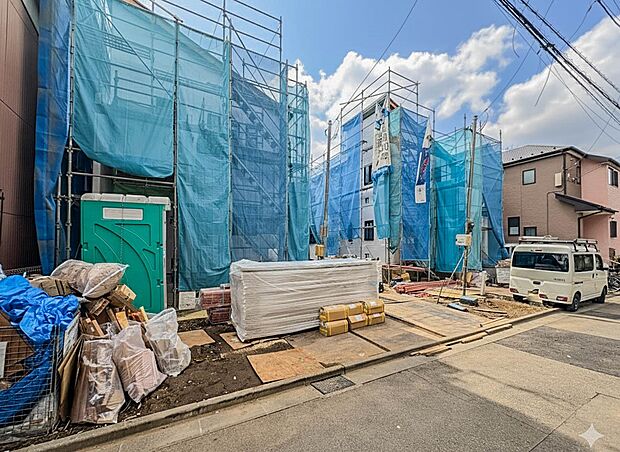 【外観】ZEH水準の省エネ住宅になります。