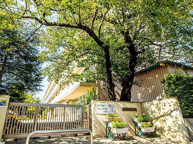 小学校 370m 喜沢小学校