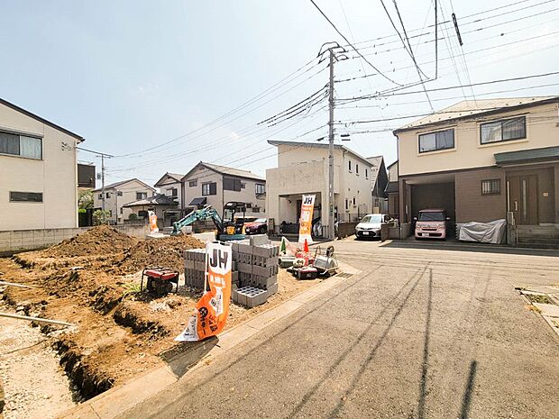 【外観】戸塚東小学校までわずか徒歩4分（約270m）という点です 。低学年のお子様がいらっしゃるご家庭でも、安心して通学させることができます。 ？     戸塚東小学校までわずか徒歩4分（約…