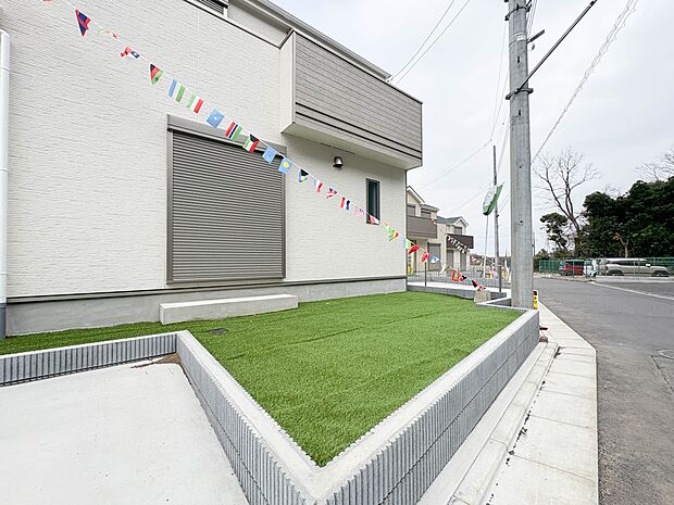 【庭】プランター等をおいてガーデニングが楽しめます。