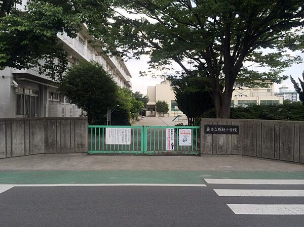apartment 埼玉県蕨市塚越１丁目
地図を見る